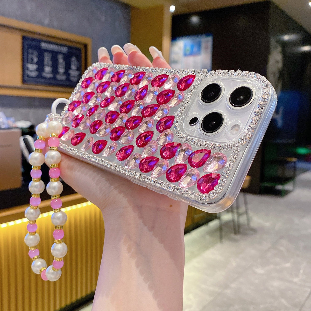 Pink Diamond With Pink Bracelet - Phone Case For iPhone 18 Pro